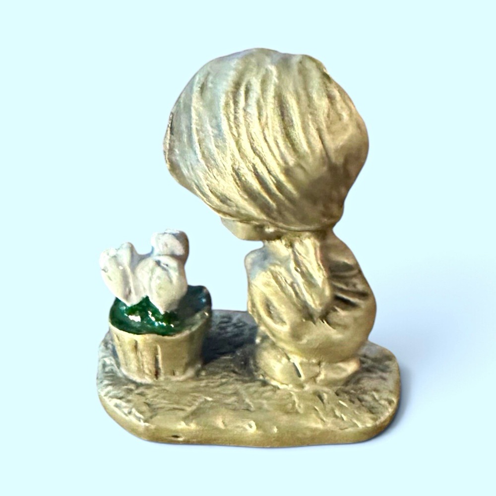 Vintage 1976 Hallmark Fine Pewter Kneeling Girl Potted Plant Mini Figurine USA
